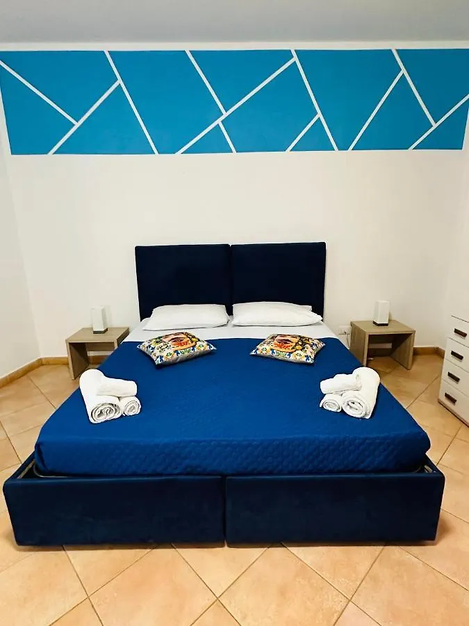 Cartari Apartment Palermo Italia